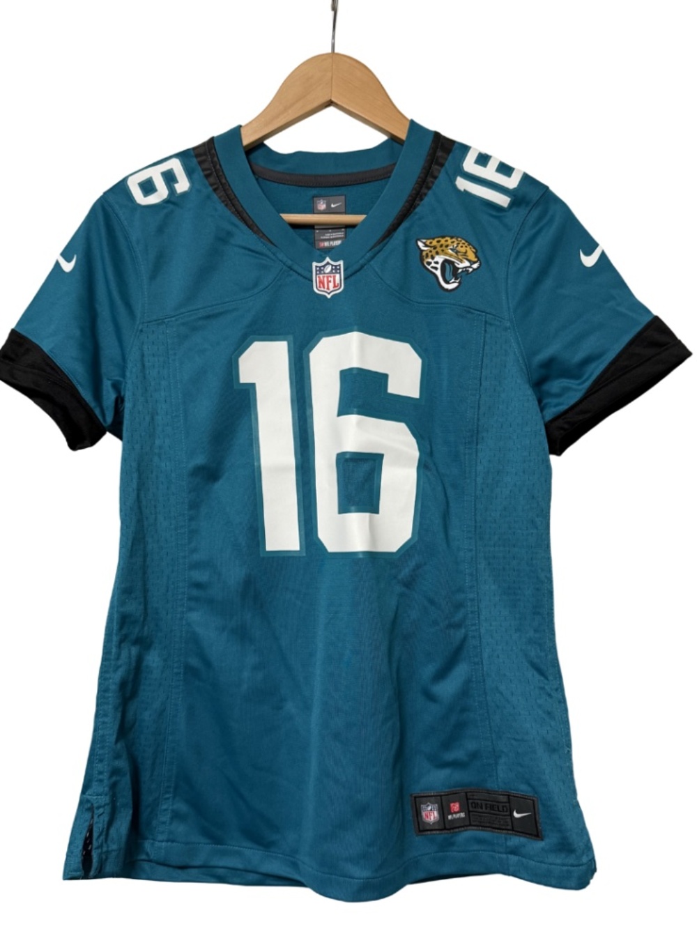 Women's Jacksonville Jaguars - Trevor Lawrence Jersey, Size M